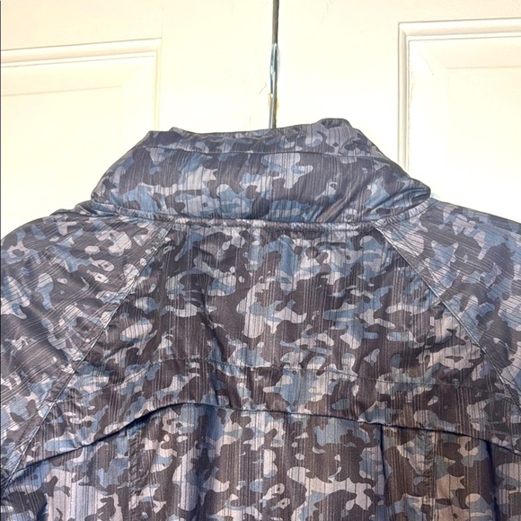 NWT Chase54 Black, Gray, Green Camouflage Rain/Utility Jacket Hide-Away Hood - Picture 7 of 12